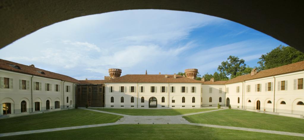 Albergo Dell'Agenzia Бра Экстерьер фото
